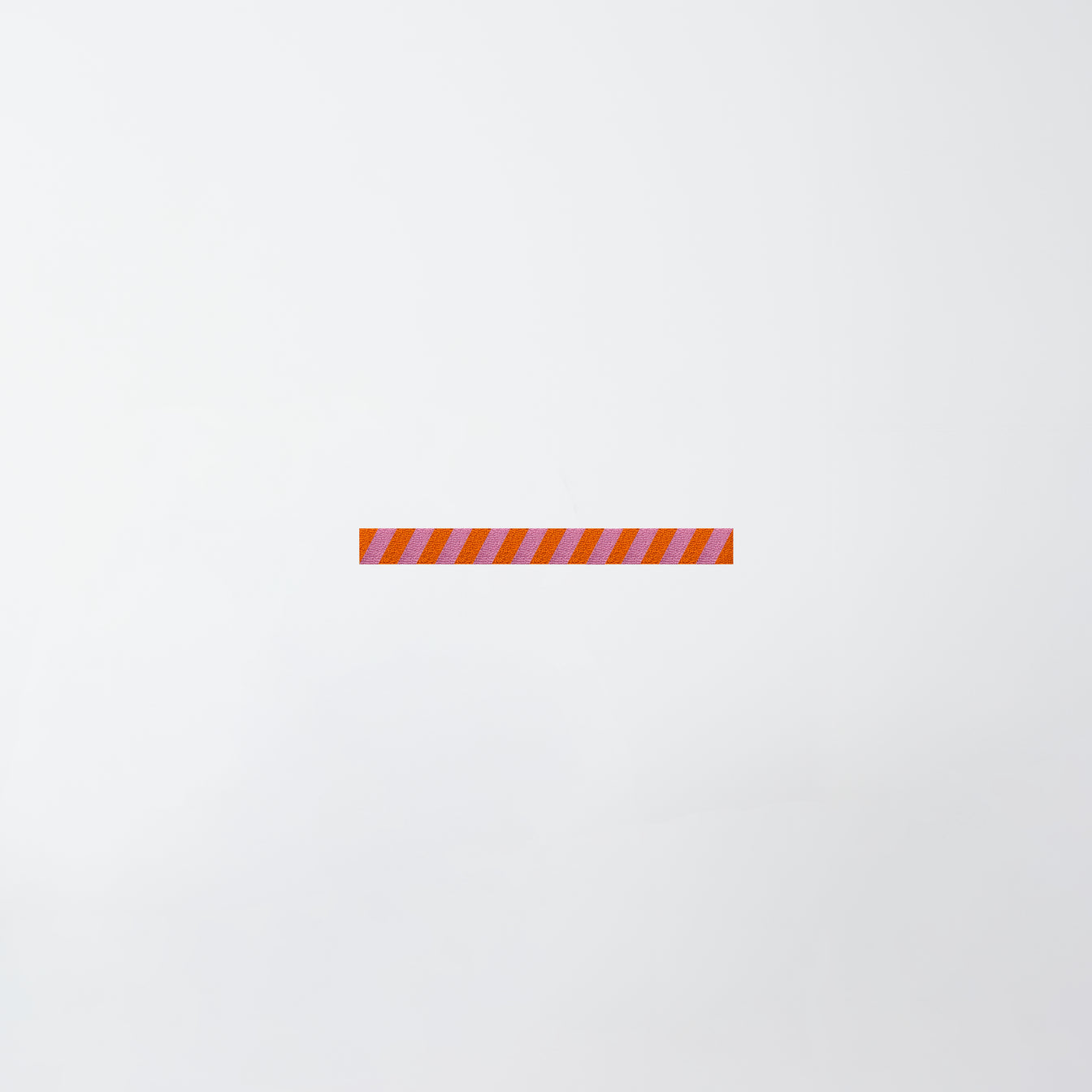 Windfried – Zugluftstopper, diagonal gestreift